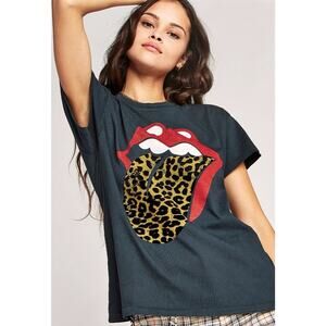 DAYDREAMER NWOT Rolling Stones Leopard Tongue Band Tour Tee Small